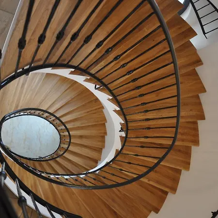 Vendeghaz Konukevi İstolni Belgrad